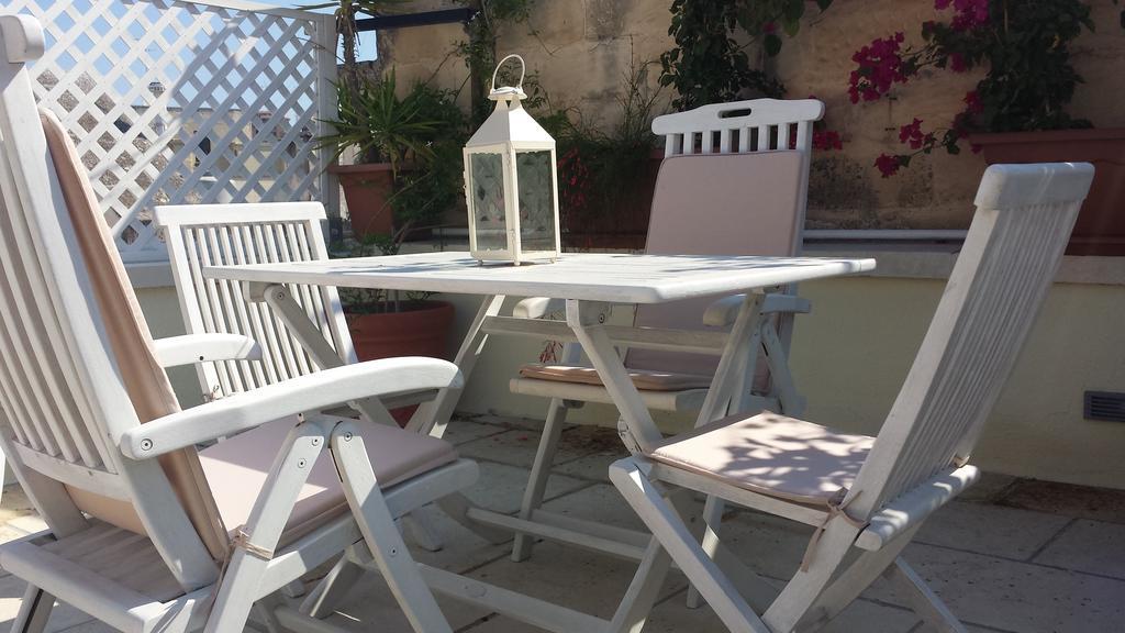 B&B Corte Dei Taralli Lecce Bagian luar foto